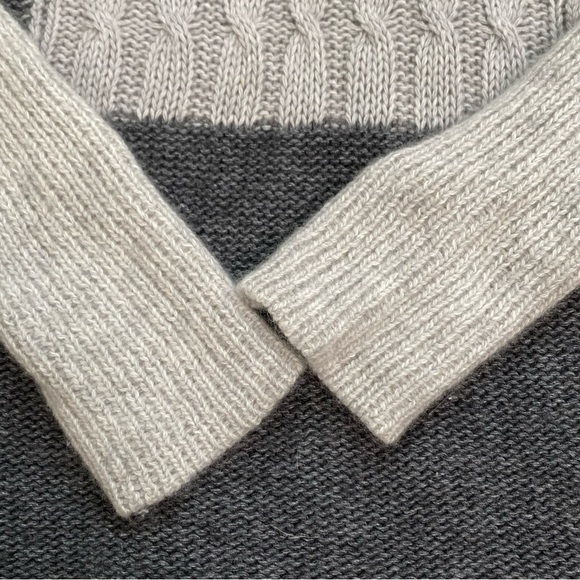 Autumn Cashmere Color blocked turtleneck Cashmere wool blend Sweater - Picture 13 of 14